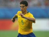 Hernanes con la maglia del Brasile