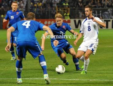 Miralem Pjanic durante la gara di ieri contro la Slovacchia (Getty Images)