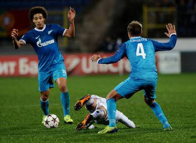 Axel Witsel e Domenico Criscito (Getty Images)AsRl