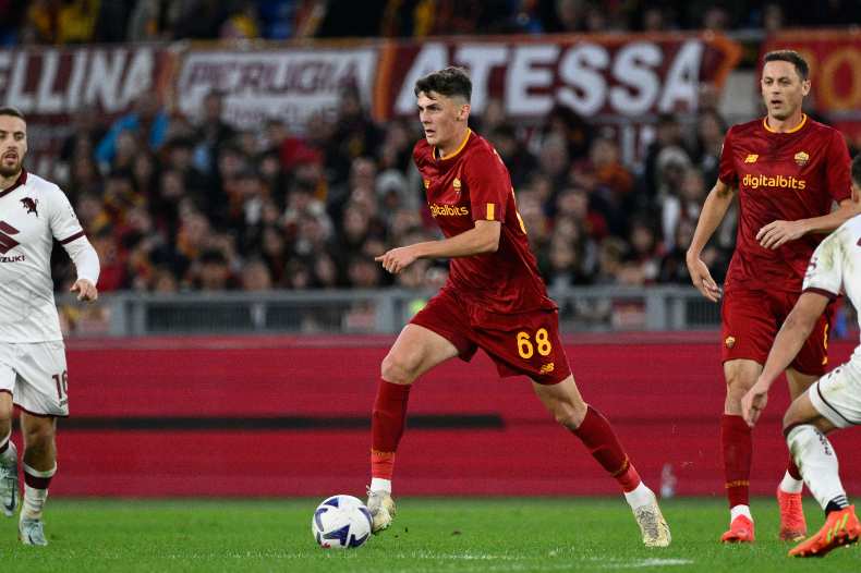 Calciomercato Roma, addio UFFICIALE: la nota del club