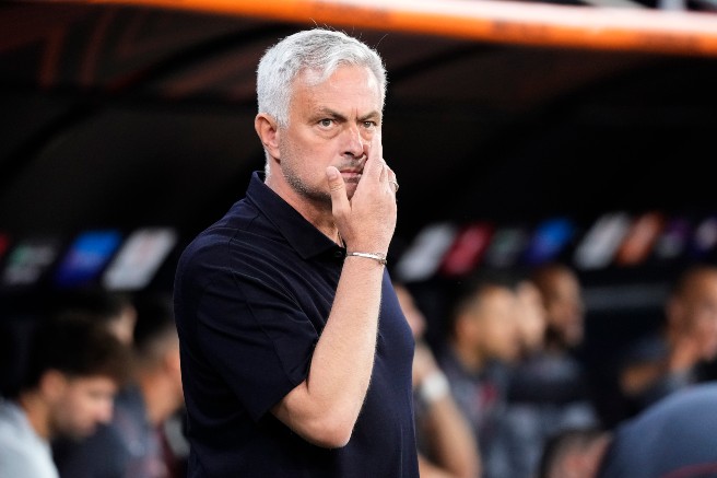 Erede già scelto: Mourinho spacca lo spogliatoio