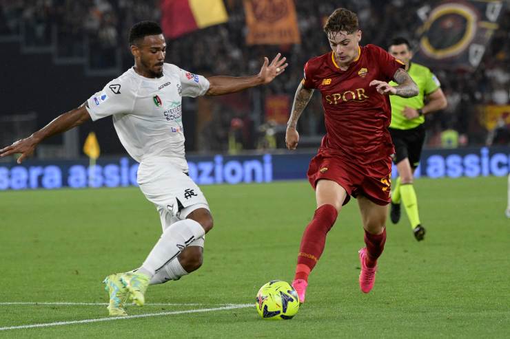 Voti Roma-Spezia 2-1: giallorossi in Europa League nel segno della Joya