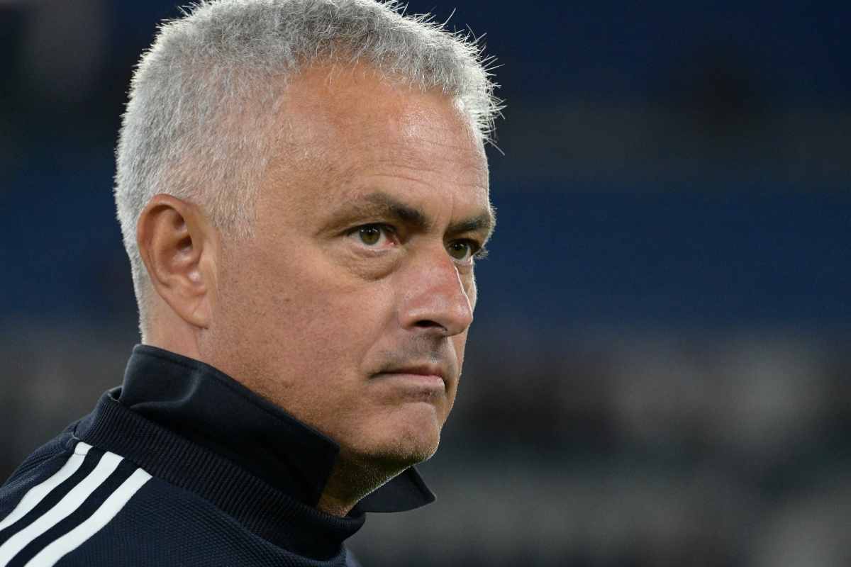 Rivoluzione arbitri, addio Serie A dopo il 'caso' Mourinho