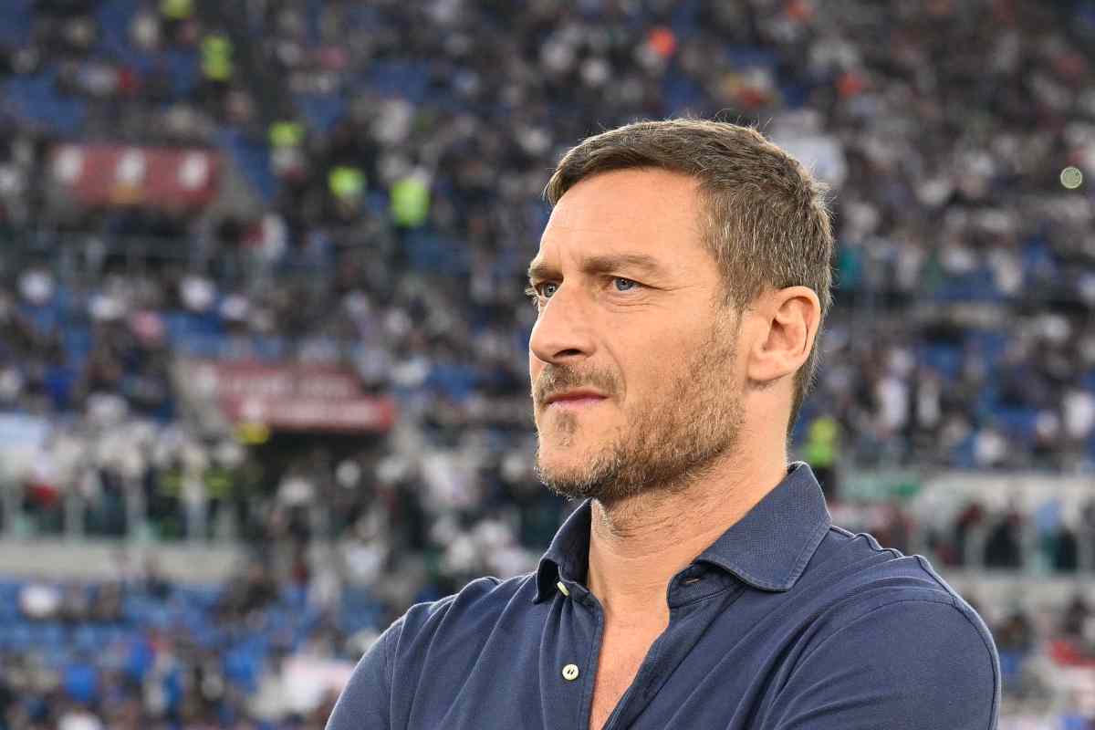 Due di picche a Totti: i Friedkin "avvisano" Mourinho