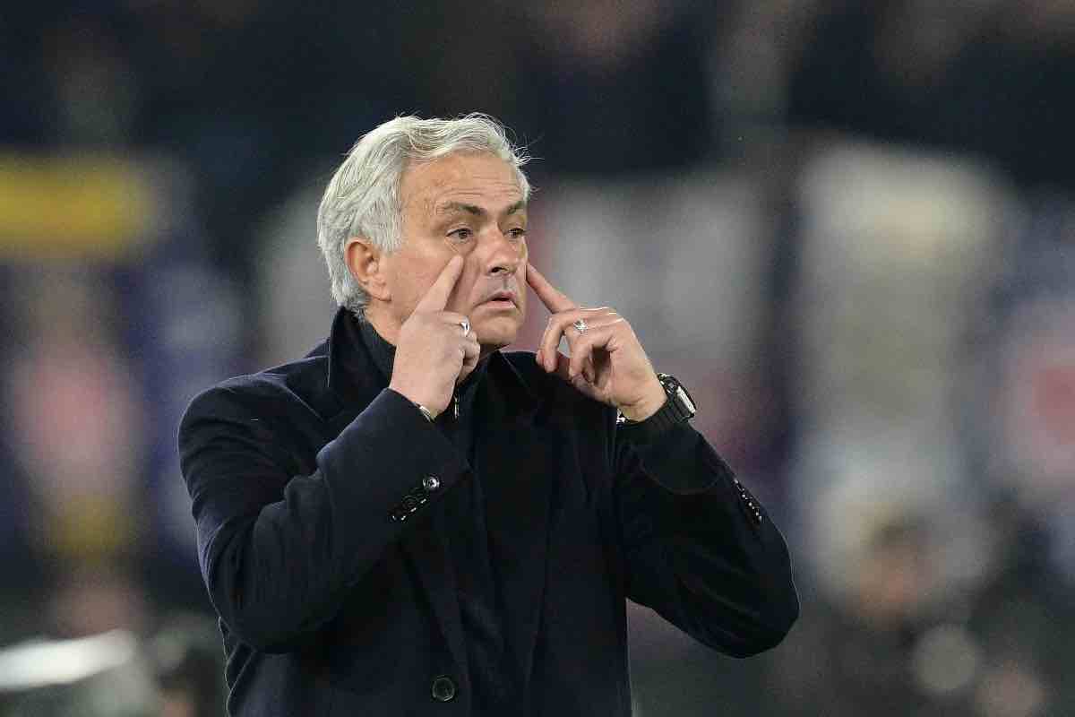 Un "professore" per Mourinho: colpo in difesa, ritorno clamoroso