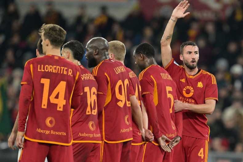 Calciomercato Roma, rivoluzione totale: bocciata mezza rosa