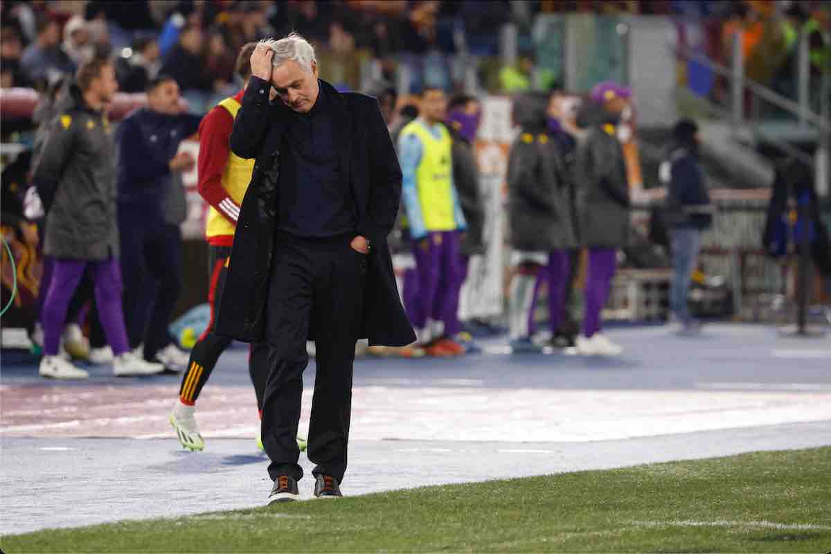 Mourinho tra rinnovo e addio: il Psg alla finestra