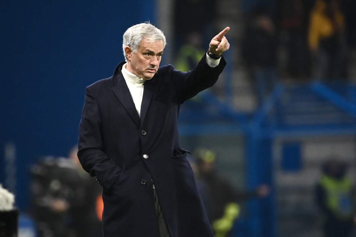 Zazzaroni e il discorso di Mourinho: "Sarà costretto a lasciare la Roma"