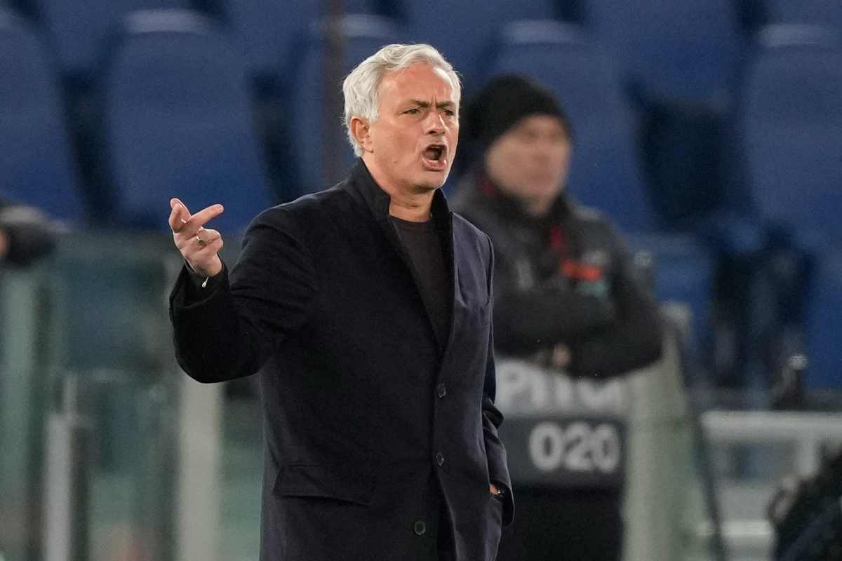 Friedkin senza scelta: "Autorinnovo" per Mourinho