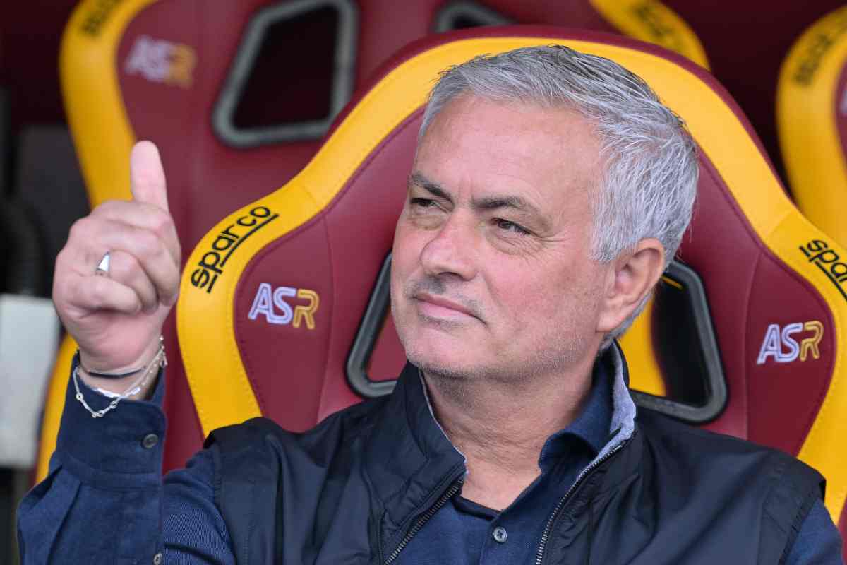 Calciomercato Roma, Mourinho ha convinto Pinto: ecco il primo regalo