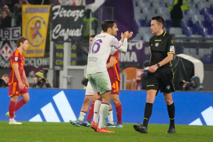 Roma-Fiorentina, labiale inequivocabile: in campo è successo di tutto