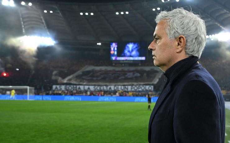 Mourinho risale in cattedra: torna subito per vincere la Champions