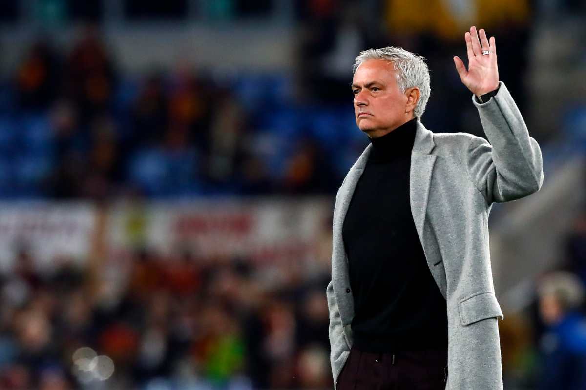 Bomba Mourinho: cambio agente e ritorno clamoroso