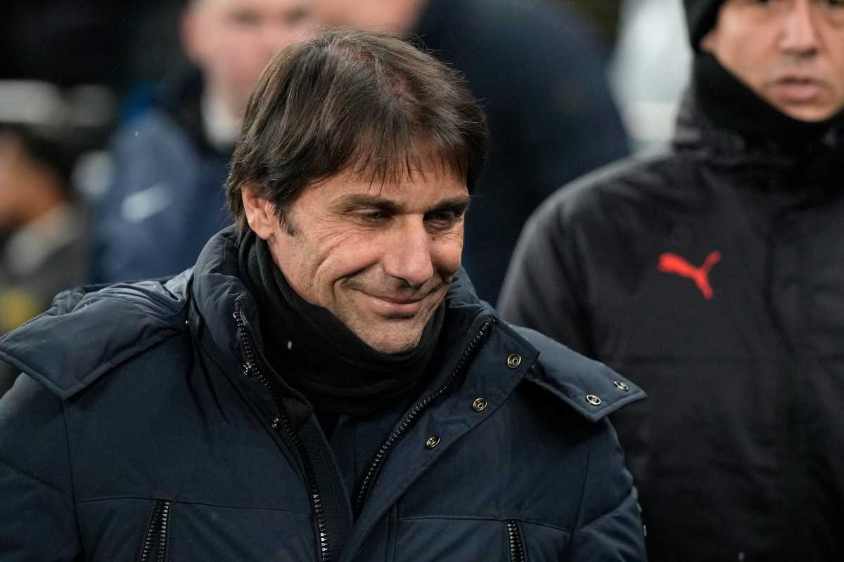 Conte fa piangere la Roma: doppietta azzurra