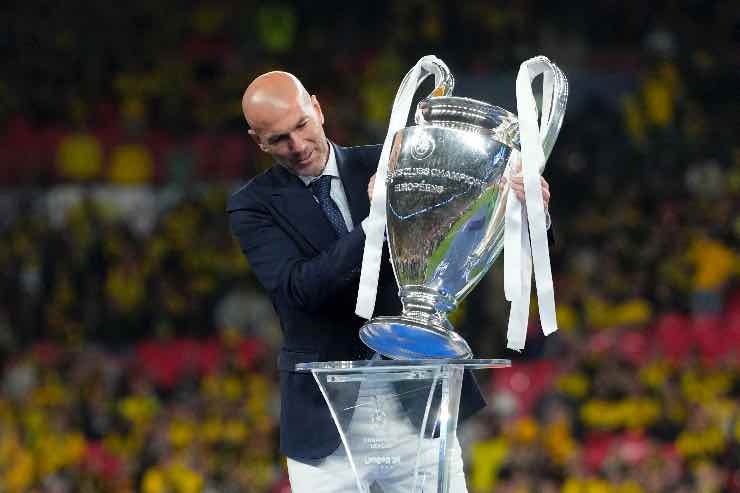 Zidane al posto di Allegri: la decisione ribalta il mercato