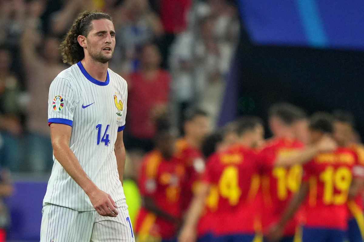 Rabiot all'Inter, addio alla Juve ufficiale