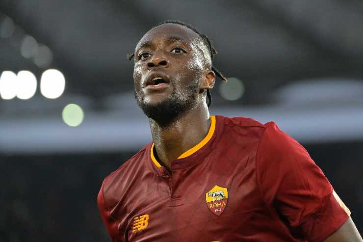 Calciomercato Roma, contromossa immediata: la scelta su Abraham