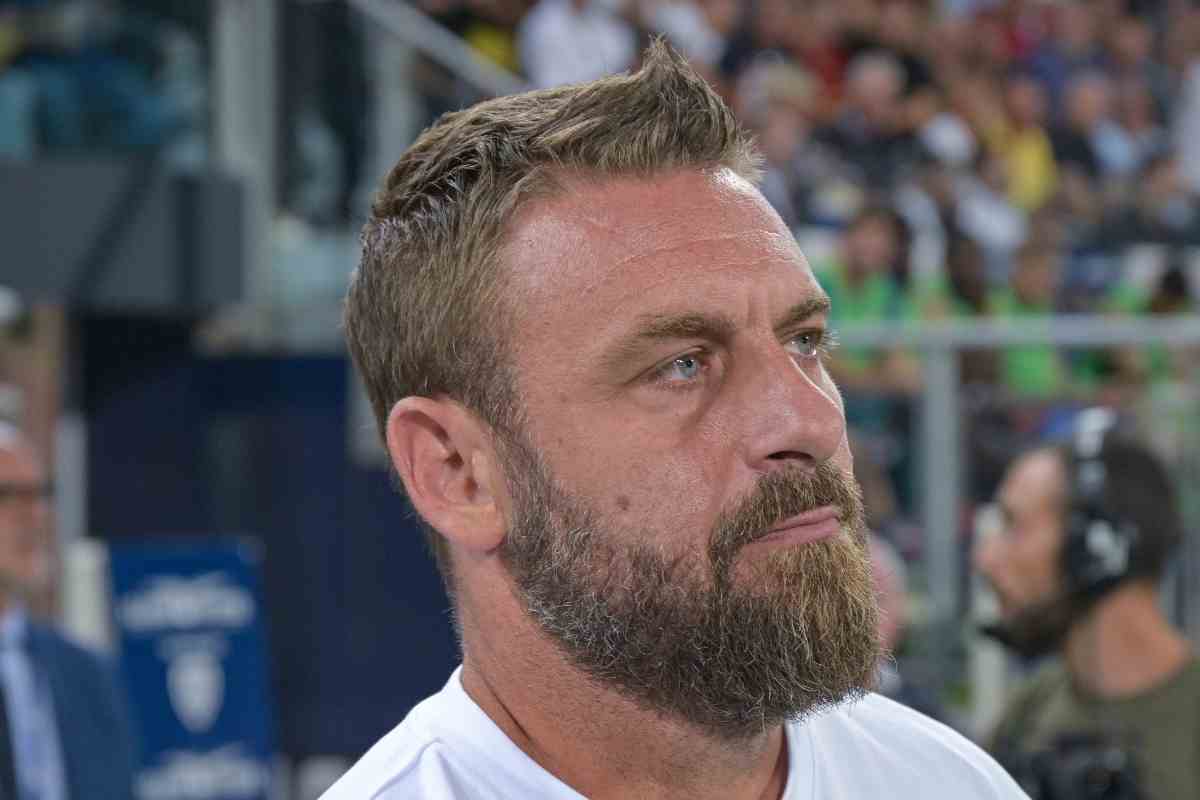 Il Psv ha offerto 9 milioni di euro alla Roma per Nicola Zalewski. L'esterno giallorosso ci sta pensando e potrebbe dunque lasciare la rosa di De Rossi.