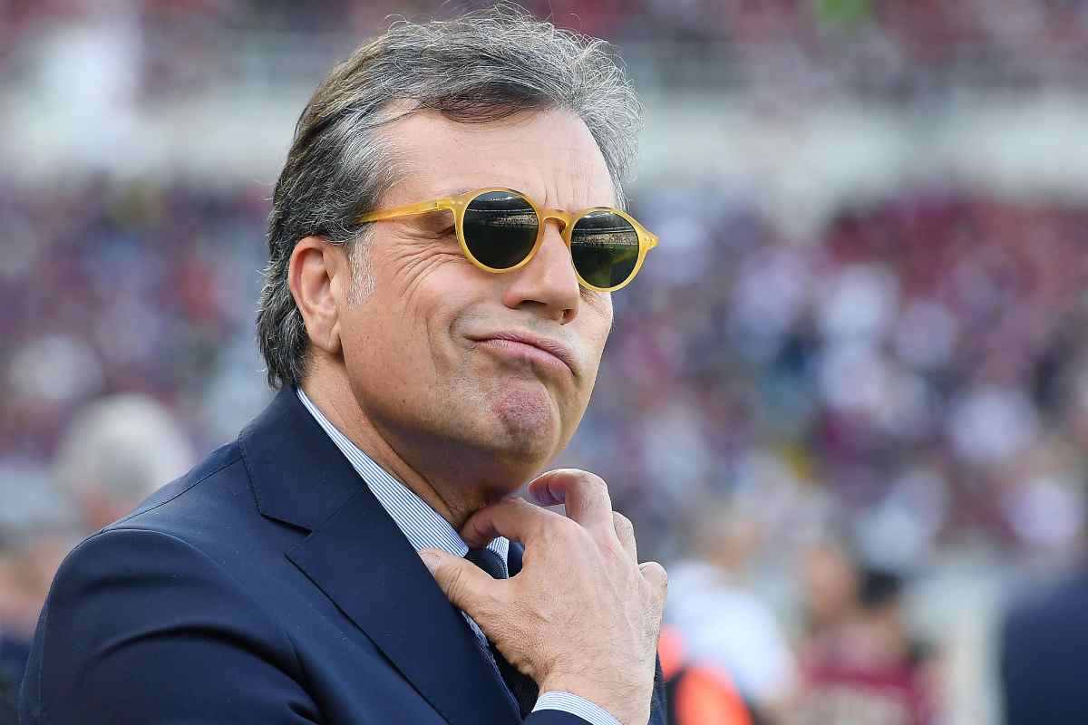 Calciomercato, offerta ridicola