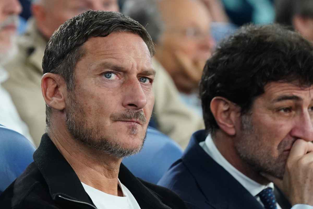 Dai fischi a Pellegrini al futuro di De Rossi: Totti allo scoperto