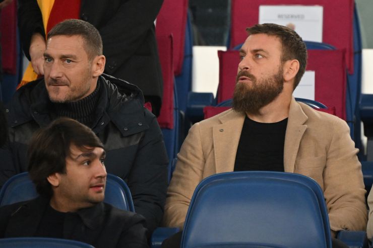 Mancanza di rispetto verso Totti e De Rossi, le parole di Dacourt