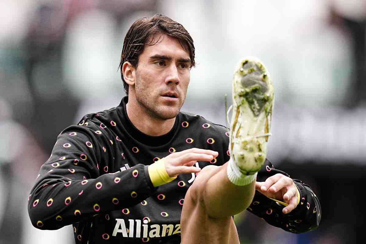 Calciomercato Juventus, assist per l'erede di Vlahovic: così arriva subito