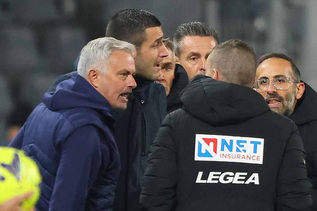 Fiorentina-Roma, designazione UFFICIALE: "il peggiore di tutti" per Mou