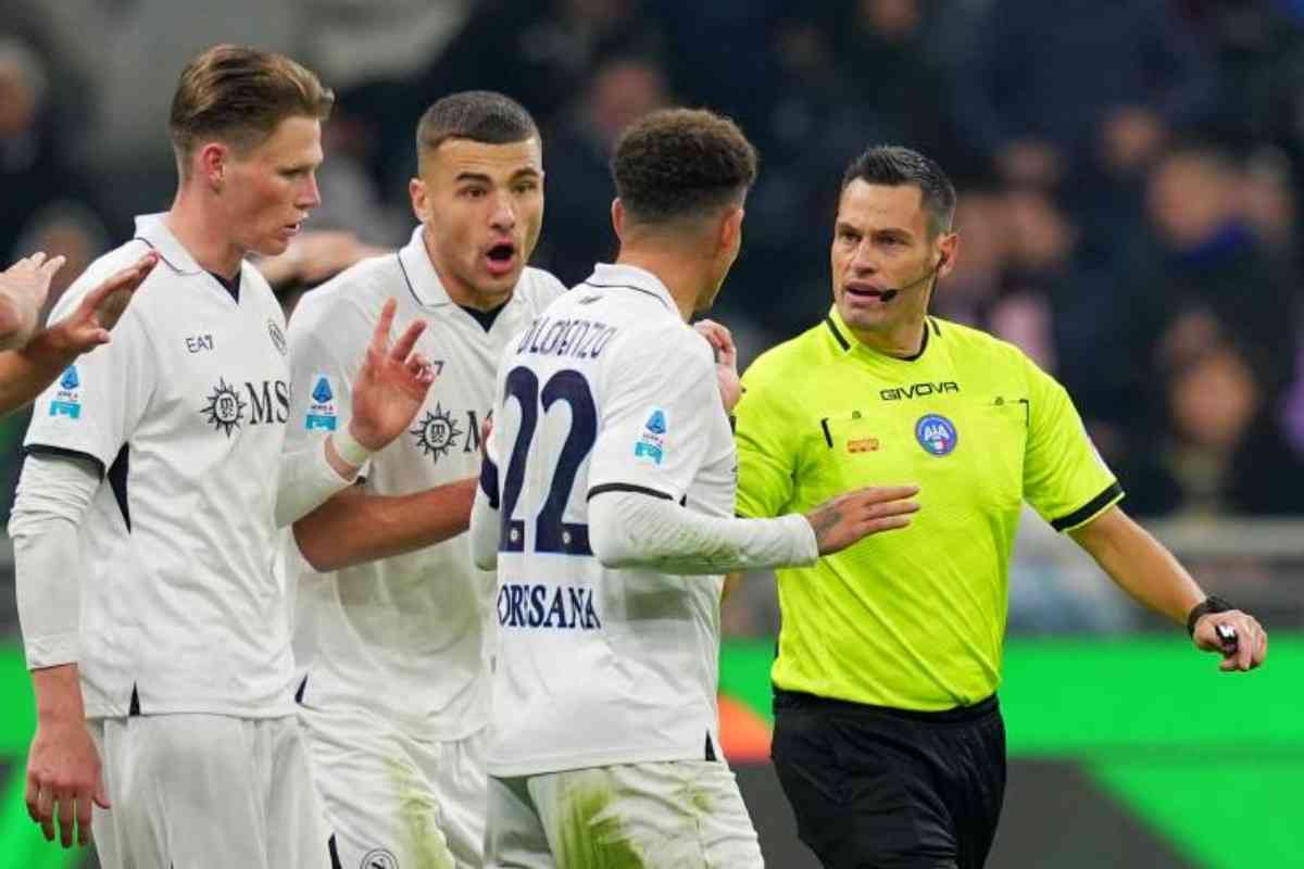 L'arbitro Mariani a San Siro