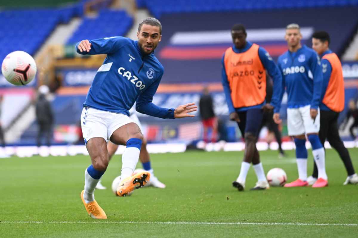 Calvert-Lewin con la maglia dell'Everton