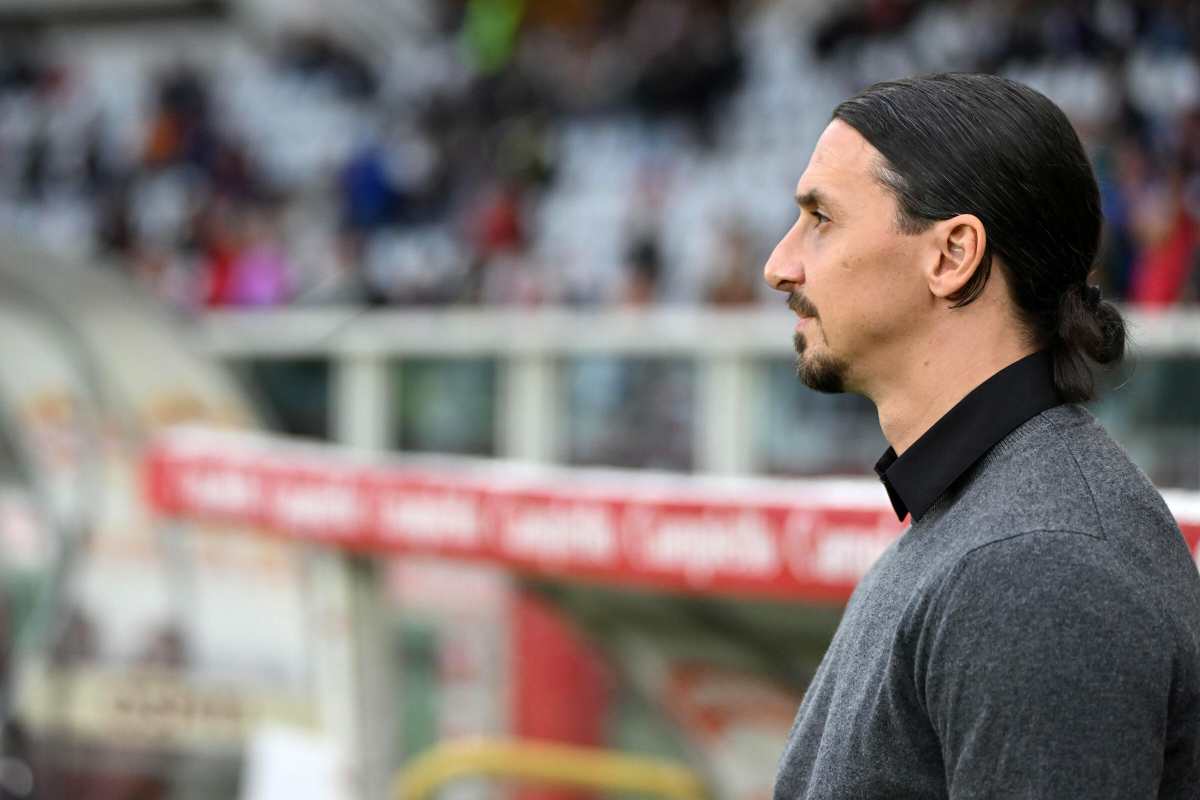 Ibrahimovic pensieroso 