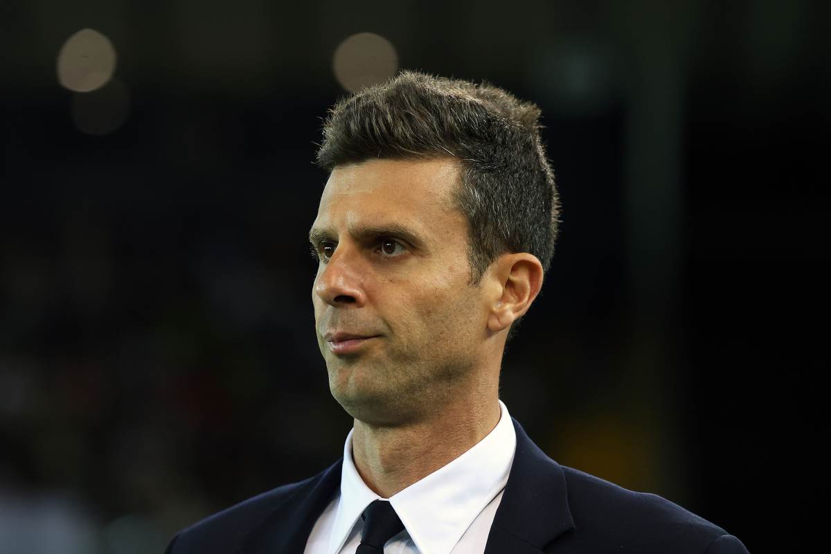 Thiago Motta pensieroso 