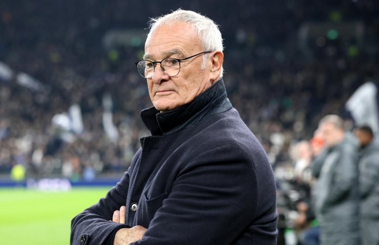 Claudio Ranieri pensieroso