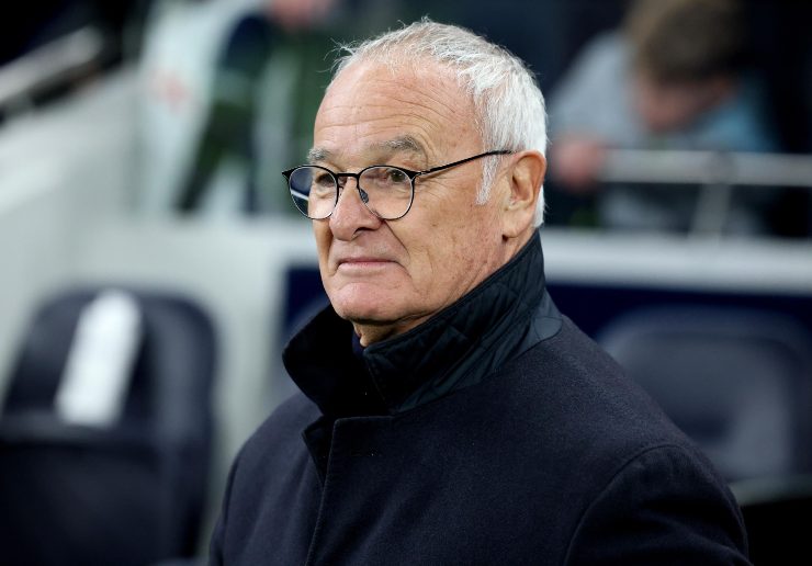 Claudio Ranieri sorridente