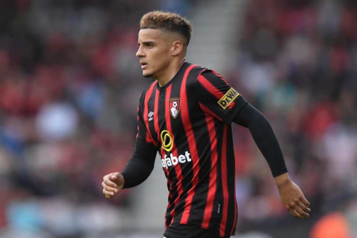 Max Aarons con la maglia del Bournemouth