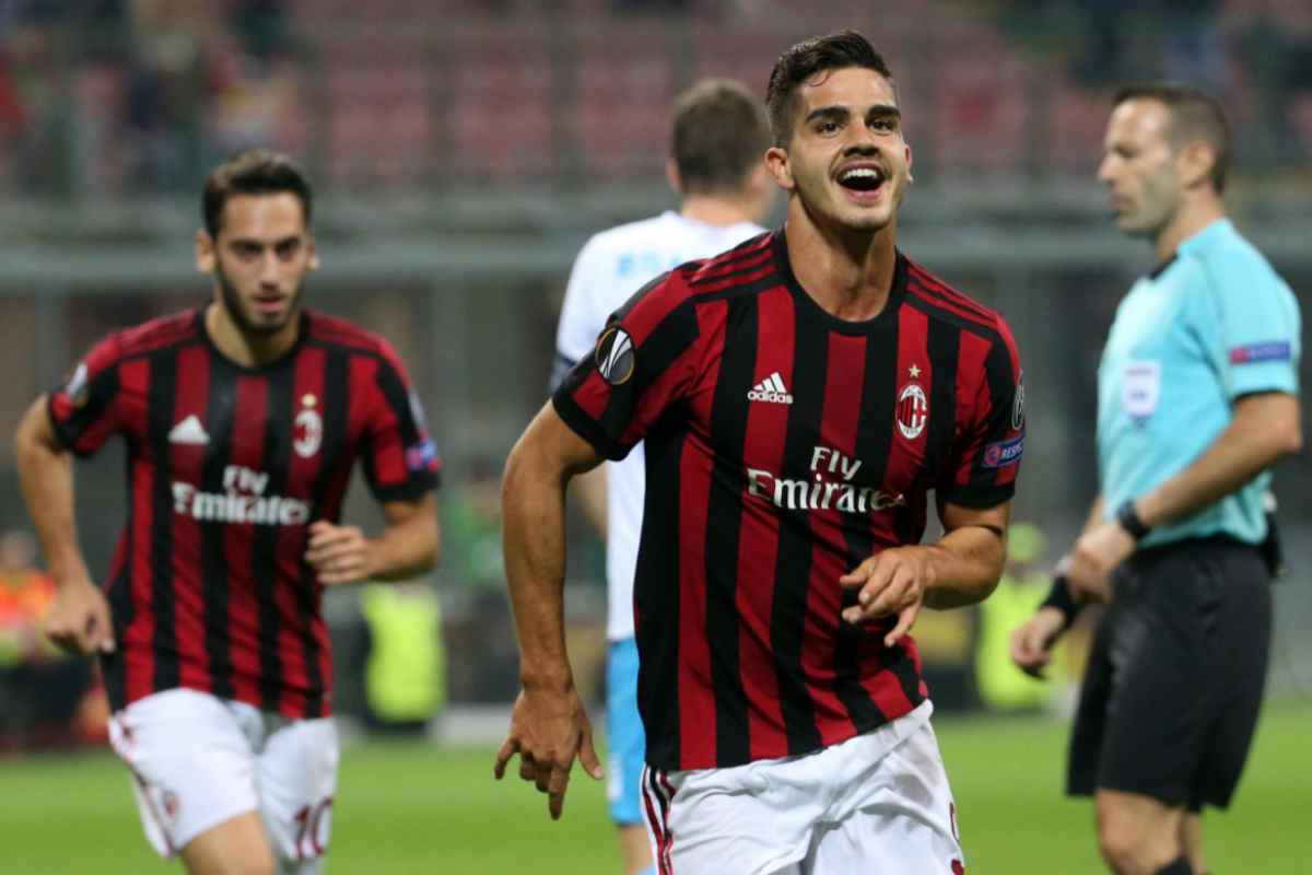 Andrè Silva con la maglia del Milan