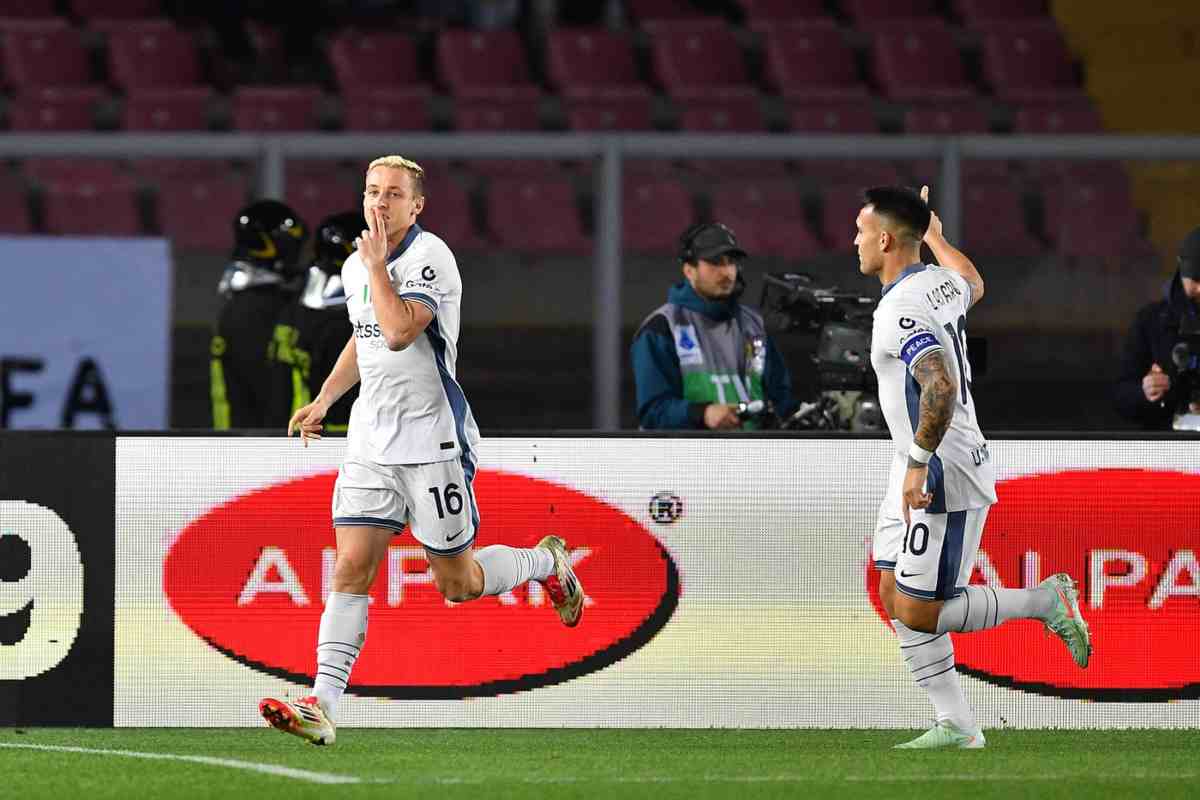 Frattesi esulta dopo il gol a Lecce