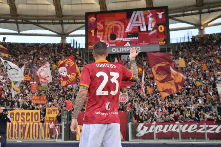 Gianluca Mancini esulta al derby dello scorso anno