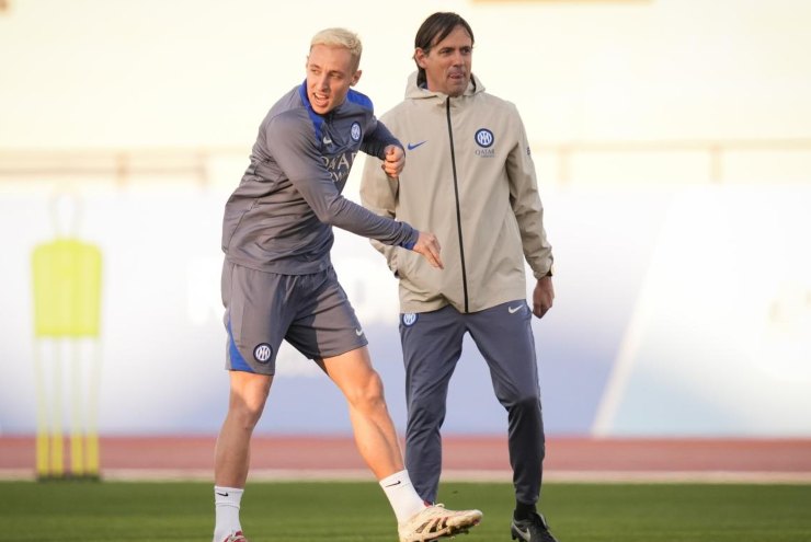 Inzaghi e Frattesi durante un allenamento