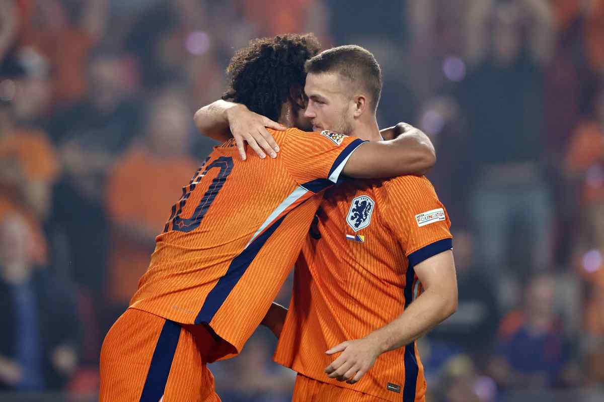 Joshua Zirkzee Matthijs de Ligt con la maglia dell'Olanda