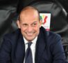 Lo sguardo sornione di Allegri in panchina