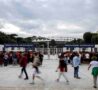 Tifosi fuori dall'Olimpico